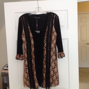 Dressy black/red gold design blouse